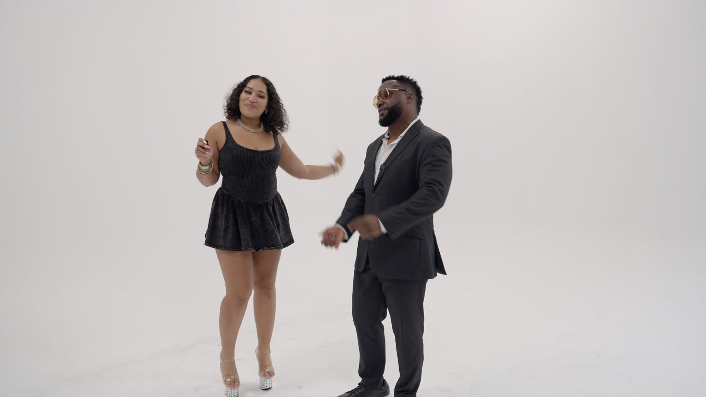 Fan Connect – Exclusive Introductions